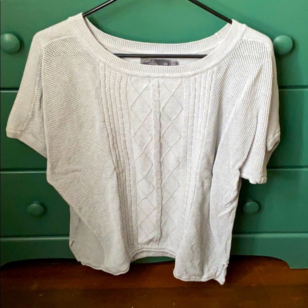 Prana Light weight short sleeve sweater